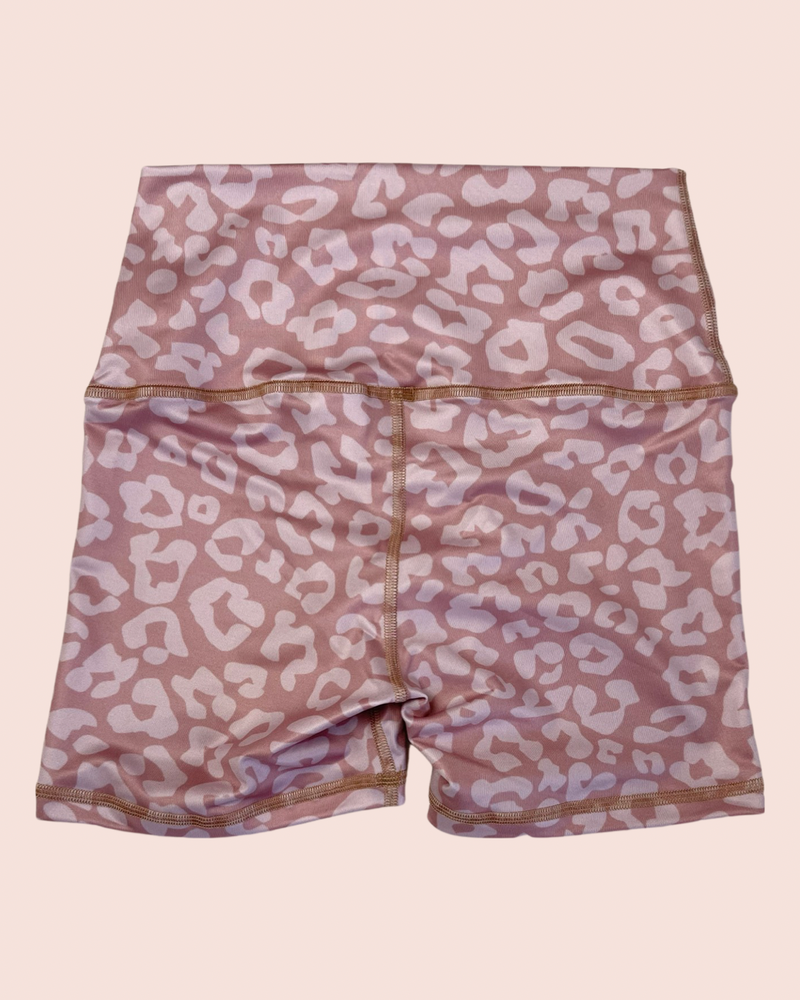 Into The Wild Shorts Pink